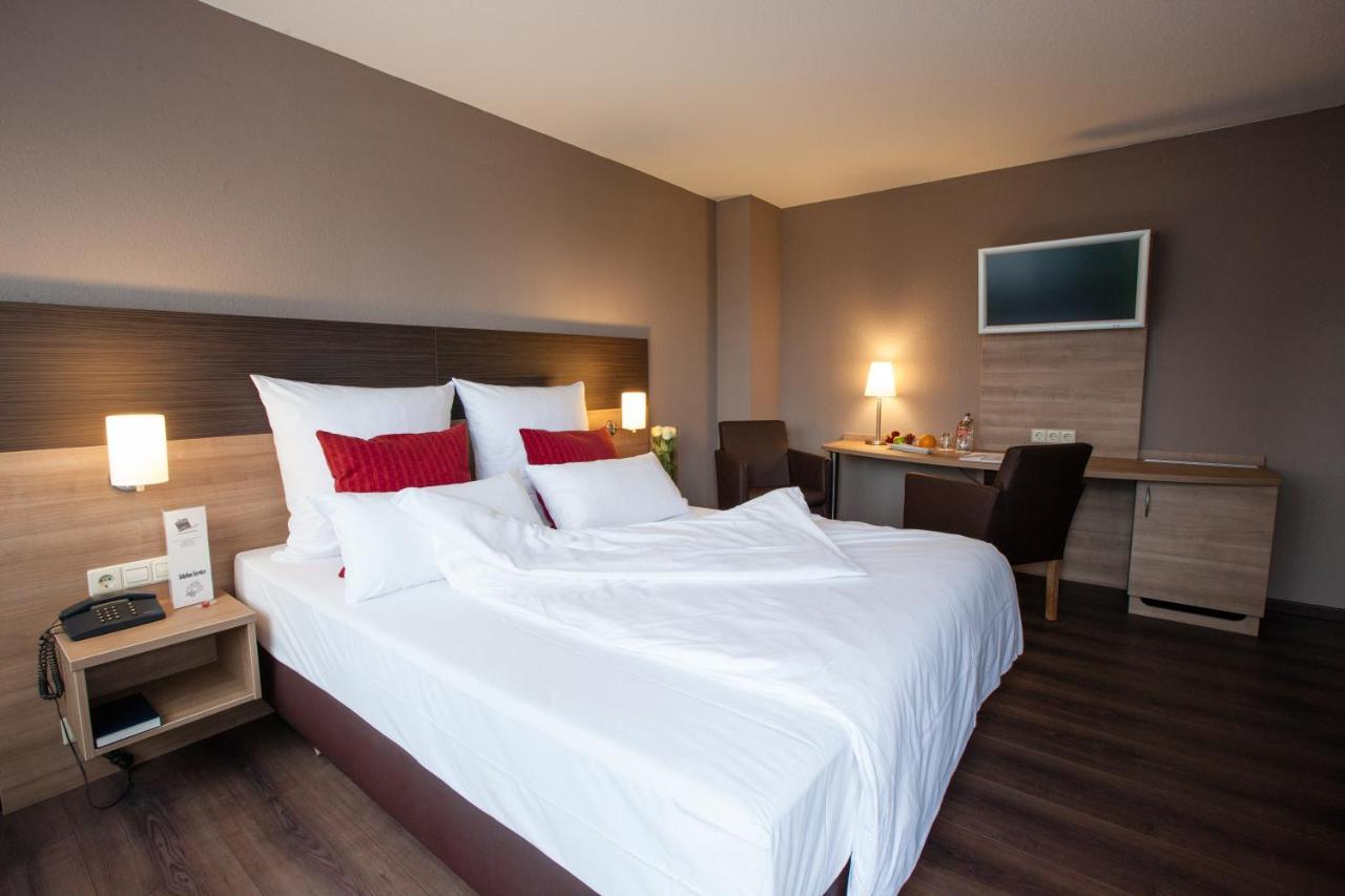 Centro Hotel U-No1, Trademark Collection By Wyndham Großbettlingen 外观 照片